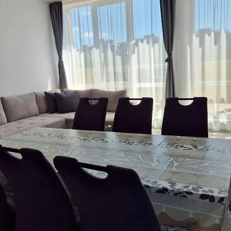 Apartment Private In Saphire