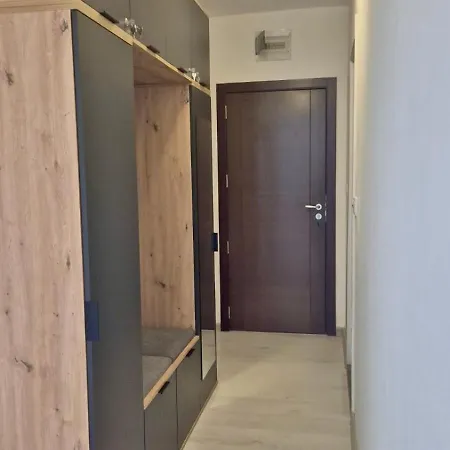 Private In Saphire Apartment
